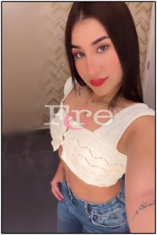Nicol. Amiga en Asturias