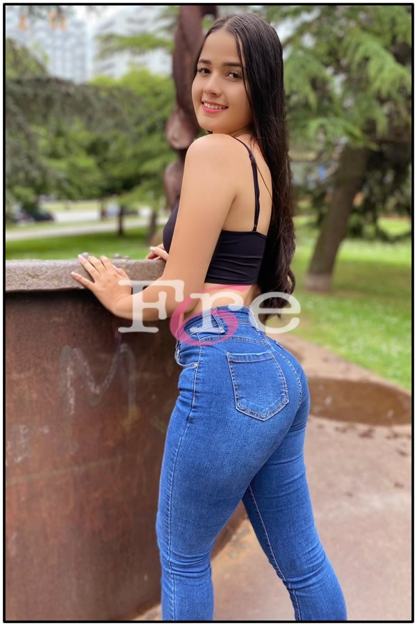 Foto principal de Alejandra (perfil inactivo)